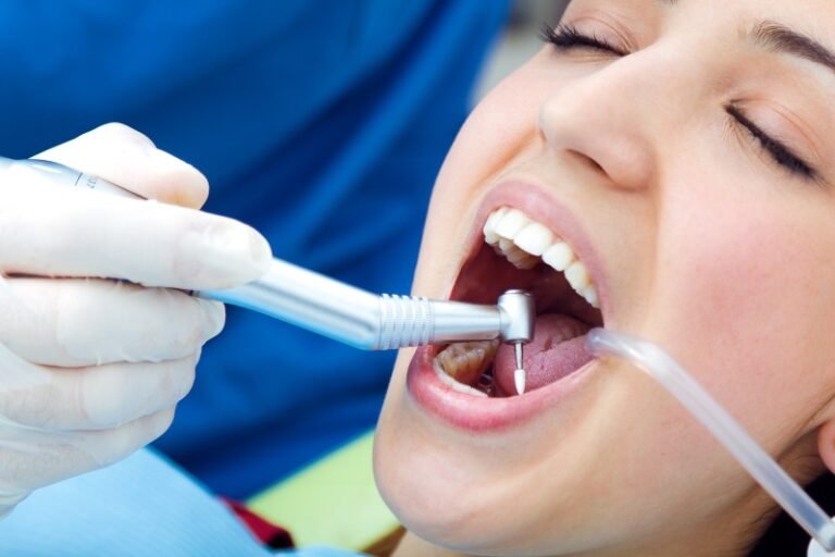 Best Scaling And Polishing Dental Treatment in Sahibabad